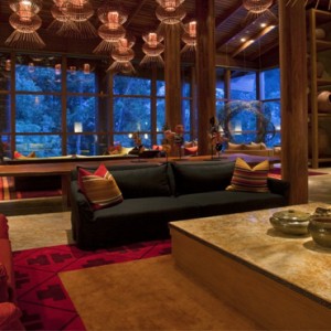 Library - Tambo del Inka - Luxury Peru Holidays