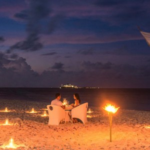 private dining - Malahini Kuda Bandos - Luxury Maldives Holidays