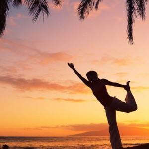 yoga - Hurawaihi - Luxury Maldives Honeymoon