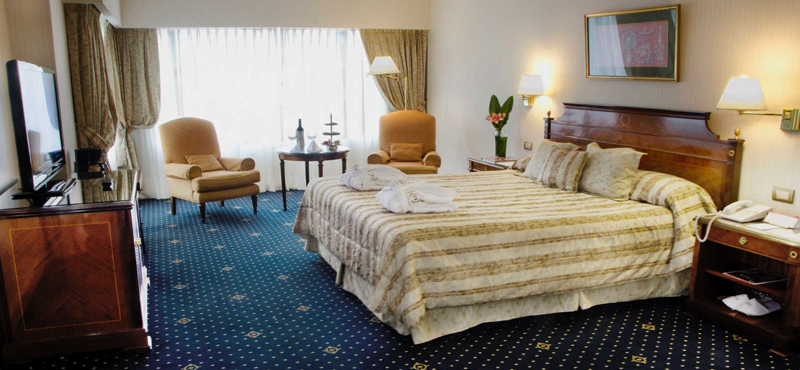 Deluxe Room - Hotel Emperador Buenos Aires - Luxury Argentina Holiday Packages