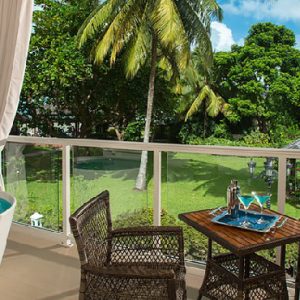 St Lucia Holiday Packages Sandals Halcyon Beach Grand Luxe Club Level Room W Balcony Tranquility Soaking Tub2