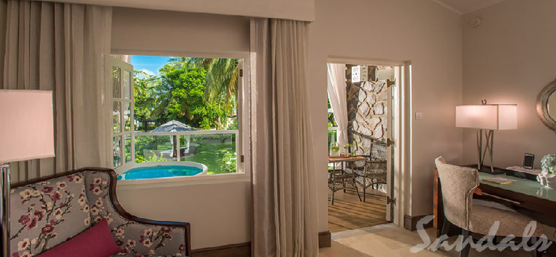 St Lucia Holiday Packages Sandals Halcyon Beach Oceanview Club Level Room W Balcony Tranquility Soaking Tub2