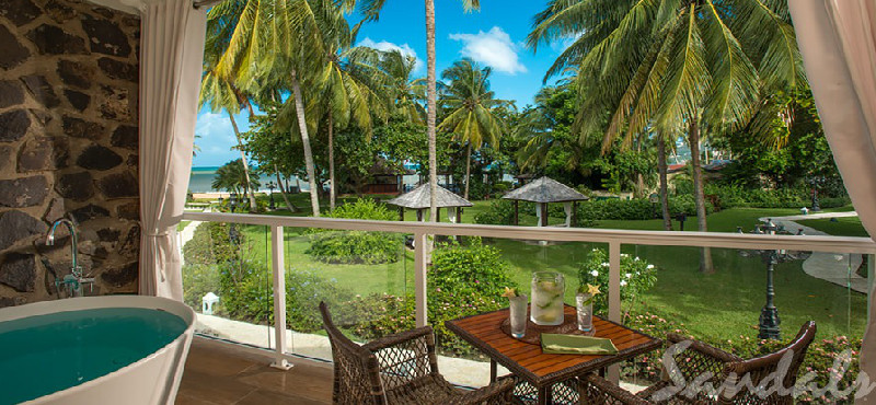 St Lucia Holiday Packages Sandals Halcyon Beach Oceanview Club Level Room W Balcony Tranquility Soaking Tub3