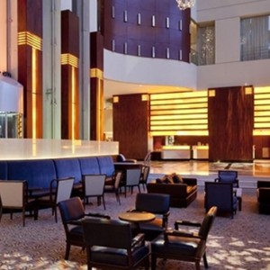 bar - Hilton Colon Guayaquil - Luxury Ecuador Holidays