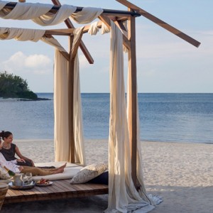 beach cabana - Shangri La Le touessrock - Luxury Mauritius holidays