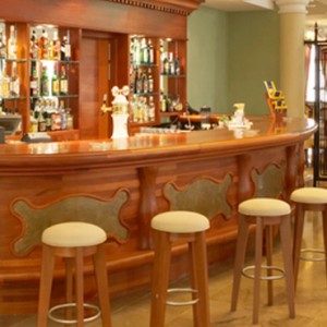 lobby bar - IBEROSTAR Grand Hotel Trinidad - Luxury Cuba Holiday Packages
