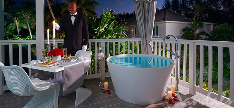 luxury Bahamas holiday Packages Royal English One Bedroom Butler Villa Suite With Balcony Tranquility Soaking Tub 2
