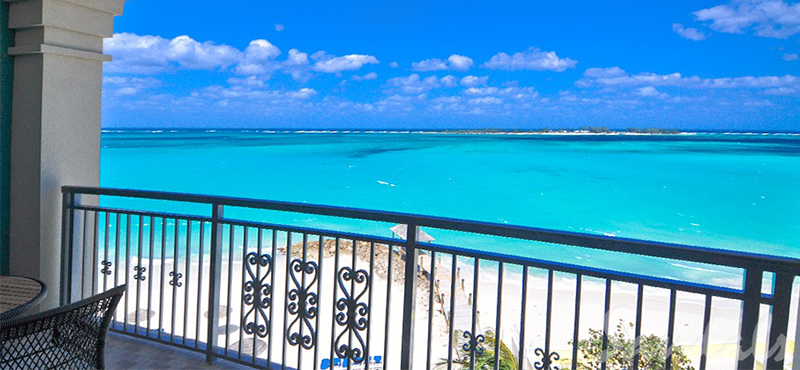 luxury Bahamas holiday Packages Sandals Royal Bahamian Balmoral Beachfront Club Level Room 4