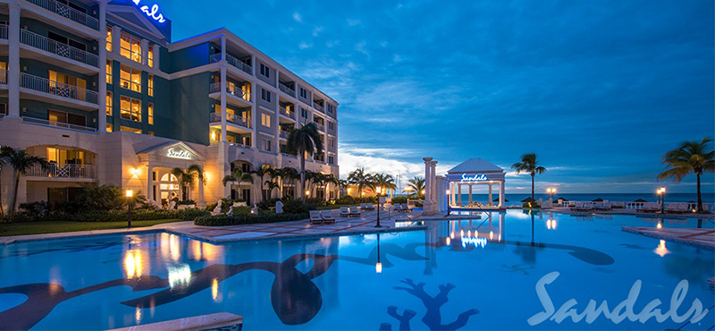luxury Bahamas holiday Packages Windsor One Bedroom Butler Royal Suite 2