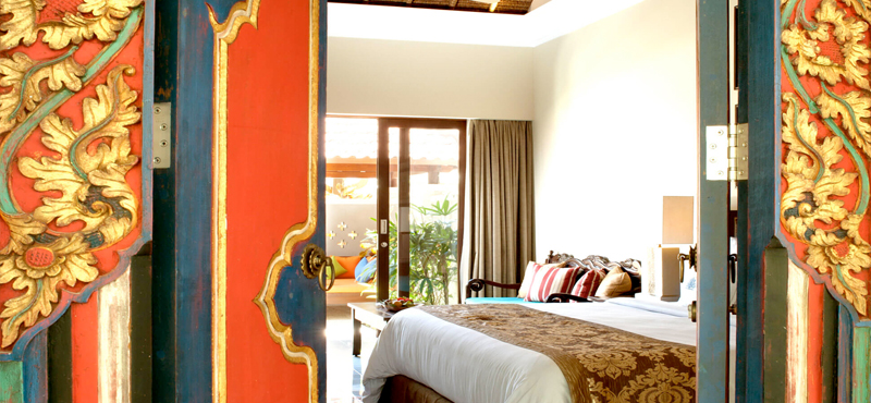 Luxury Bali Holiday Packages Sudamala Suites & Villas Deluxe Garden Suite Bedroom3