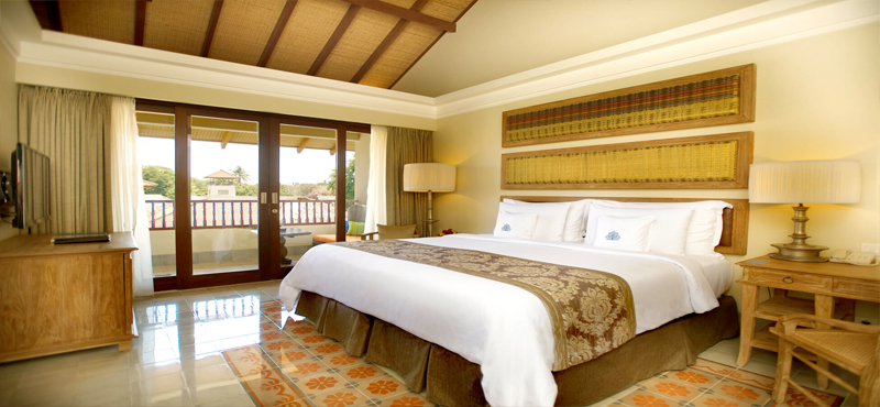 Luxury Bali Holiday Packages Sudamala Suites & Villas Deluxe Suite Bedroom2