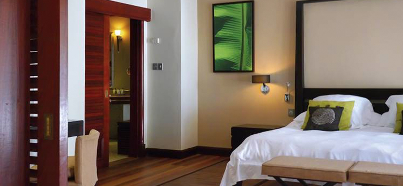 Luxury Mauritius Holiday Packages Paradis Beachcomber Golf Resort And Spa Senior Suite 7