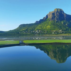 Luxury Mauritius Holiday Packages Paradis Beachcomber Golf Resort And Spa Golf 2