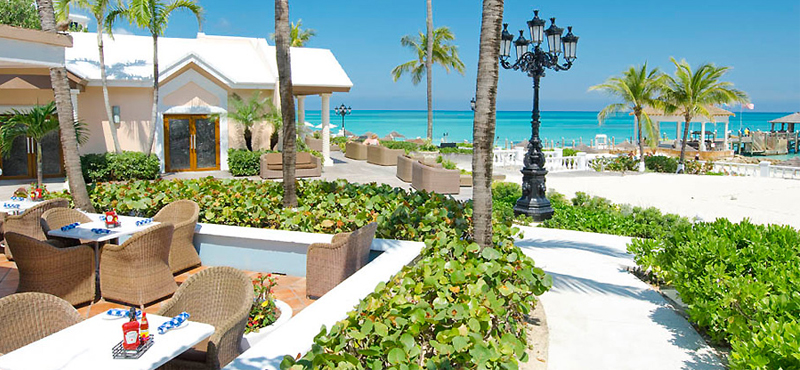 Royal Cafe and Grill - Sandals Royal Bahamian - Luxury Caribbean Holidays