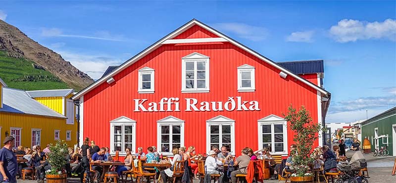 Siglo Hotel - Luxury Iceland Holiday Packages - Kaffi Raudka restuarant