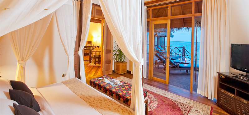 Sun Aqua Vilu Reef Luxury Maldives Honeymoon Packages Grand Reef Suite Bedroom