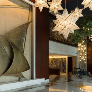 lobby - sofitel dubai jumeirah beach - luxury dubai holidays