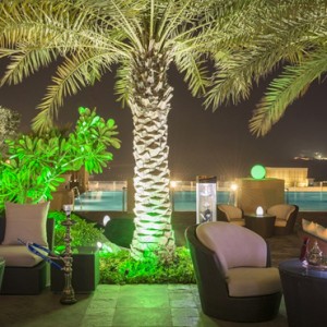 lounge 2 - sofitel dubai jumeirah beach - luxury dubai holidays