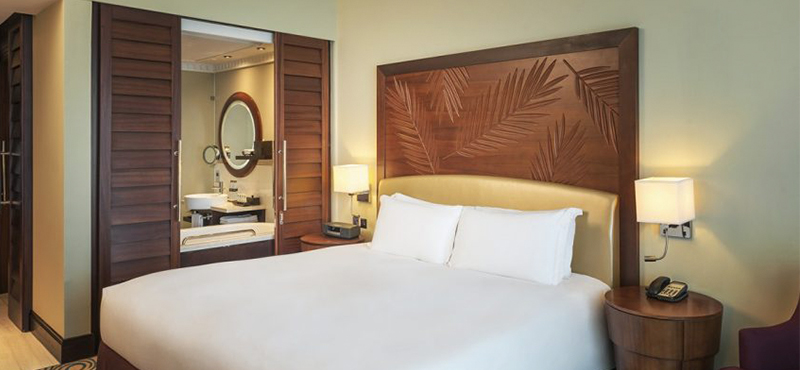 luxury room 2 - sofitel dubai jumeirah beach - luxury dubai holidays