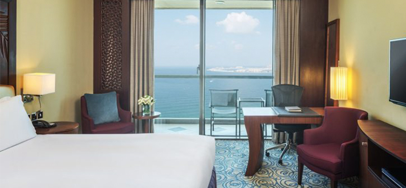 luxury room - sofitel dubai jumeirah beach - luxury dubai holidays