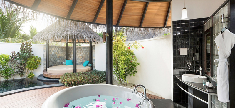 pool beach villa 3 - the sun siyam iru fushi - luxury maldives holidays