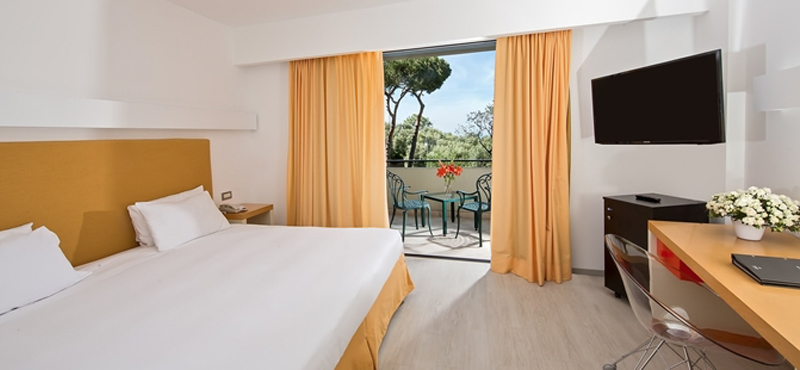 King Guest Room - Hilton Sorrento Palace - Luxury Italy holiday Packages