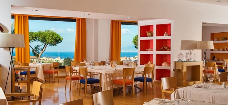 Sorrento Restaurant - Hilton Sorrento Palace - Luxury Italy holiday Packages
