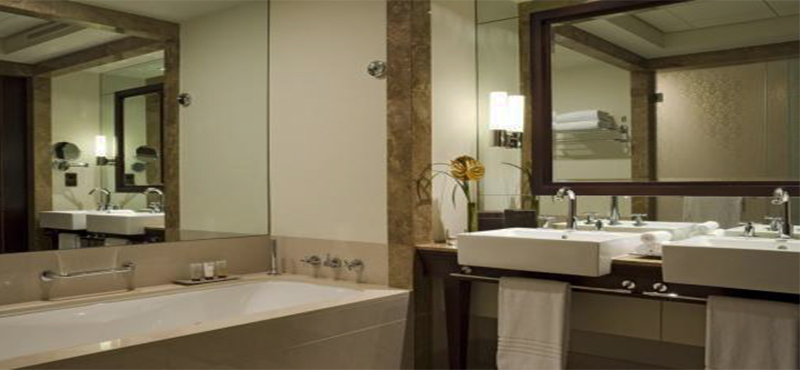 The Palace Downtown Dubai Luxury Dubai Holiday Packages Deluxe Lake View Room Bathroom
