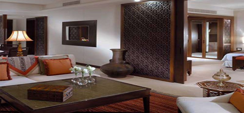 The Palace Downtown Dubai Luxury Dubai Holiday Packages Diplomatic Suites Lounge