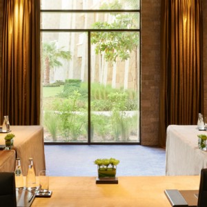 business - sofitel the palm dubai - luxury dubai holiday packages