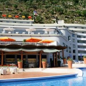 exterior - Hilton Sorrento Palace - Luxury Italy holiday Packages