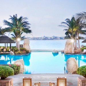 pool - sofitel the palm dubai - luxury dubai holiday packages