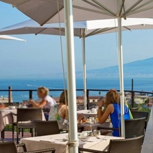 restaurant - Hilton Sorrento Palace - Luxury Italy holiday Packages