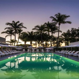Metropolitan by COMO Florida - Luxury Florida Holiday Packages - pool at night