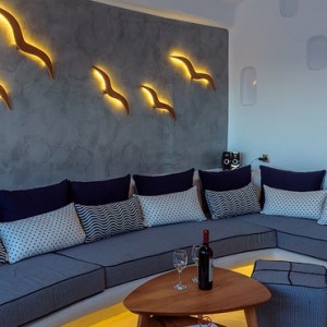 Senior Suite - la perla villas santorini - luxury santorini holiday packages