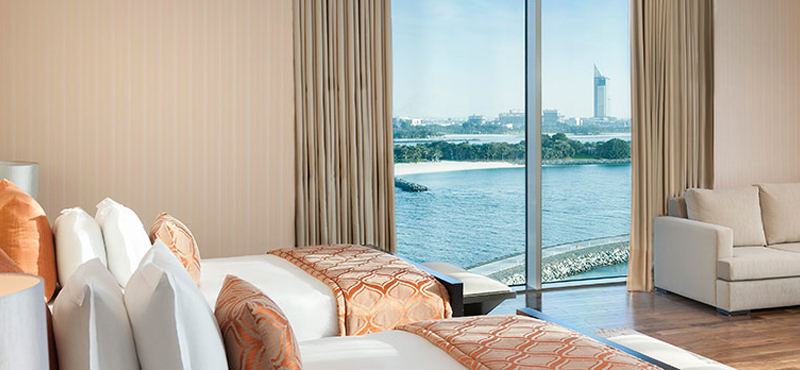 Grand King Suite 2 - Luxury Dubai holidays Packages - Deluxe Room bathroom