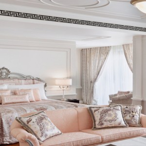 Palazzo Versace - Luxury Dubai Holiday packages - Executive suites