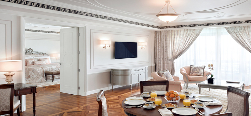 Palazzo Versace - Luxury Dubai Holiday packages - Grand Suite living area