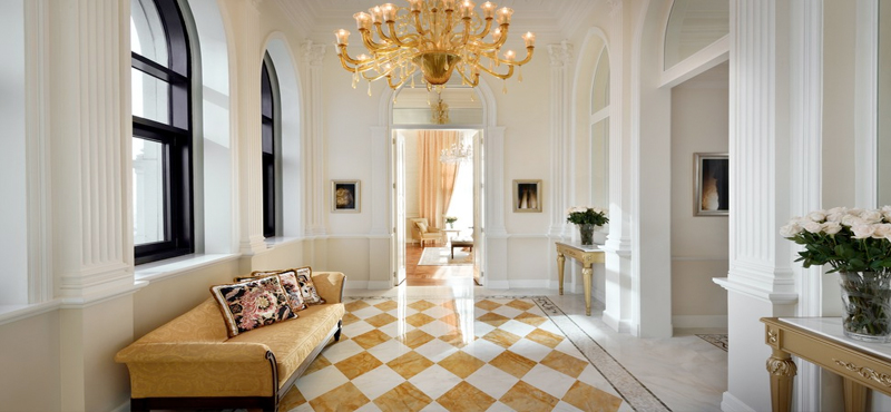 Palazzo Versace - Luxury Dubai Holiday packages - Signature Suites hallway