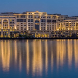 Palazzo Versace - Luxury Dubai Holiday packages - hotel exterior