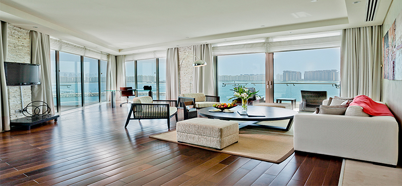 Rixos The Palm Dubai - Luxury Dubai holidays Packages - Senior suite living area