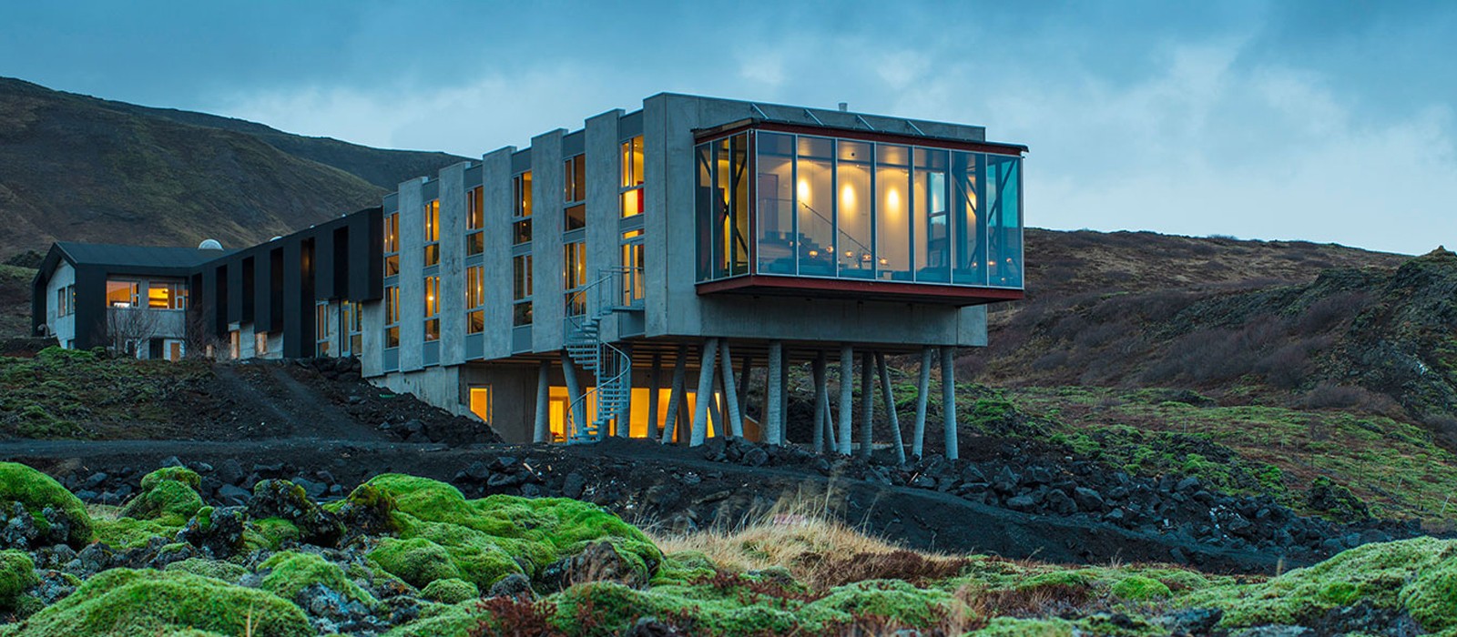 luxury hotel iceland tour