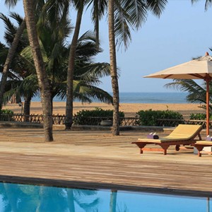 AVANI Kalutara Resort - Luxury Sri Lanka Holiday Packages - beach view