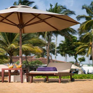 AVANI Kalutara Resort - Luxury Sri Lanka Holiday Packages - beach1