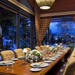 dining 4 - fairmont chateau whistler - luxury canada holiday packages