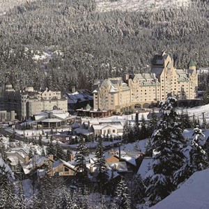 exterior 3 - fairmont chateau whistler - luxury canada holiday packages