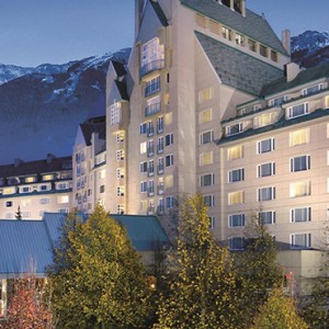 exterior 4 - fairmont chateau whistler - luxury canada holiday packages