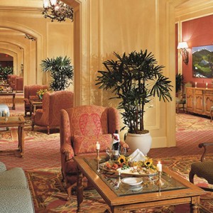 mcdonald foyer - fairmont chateau whistler - luxury canada holiday packages