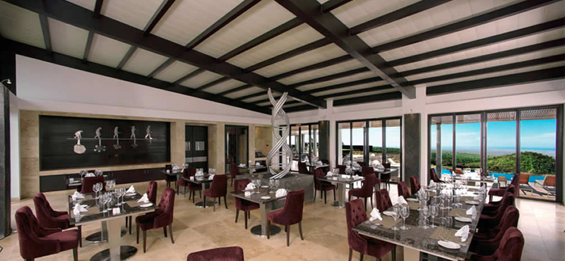 The Restaurant - Pikaia Lodge Galapagos - Luxury Galapagos Holiday Packages