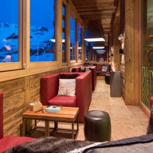 cigar lounge - w verbier - luxury ski resorts